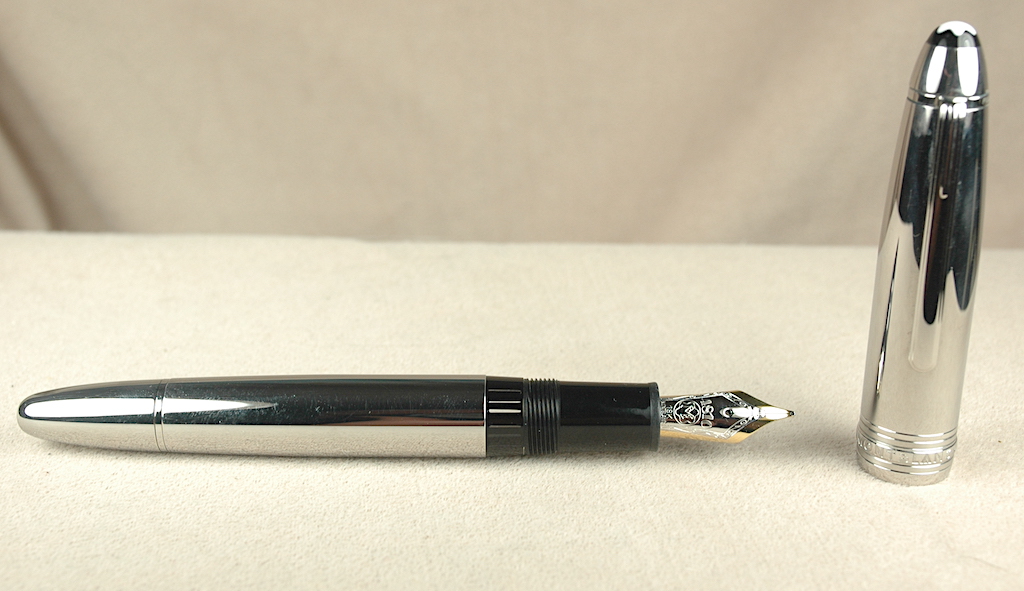 Pre-Owned Pens: 5836: Mont Blanc: Stainless Steel LeGrand 146